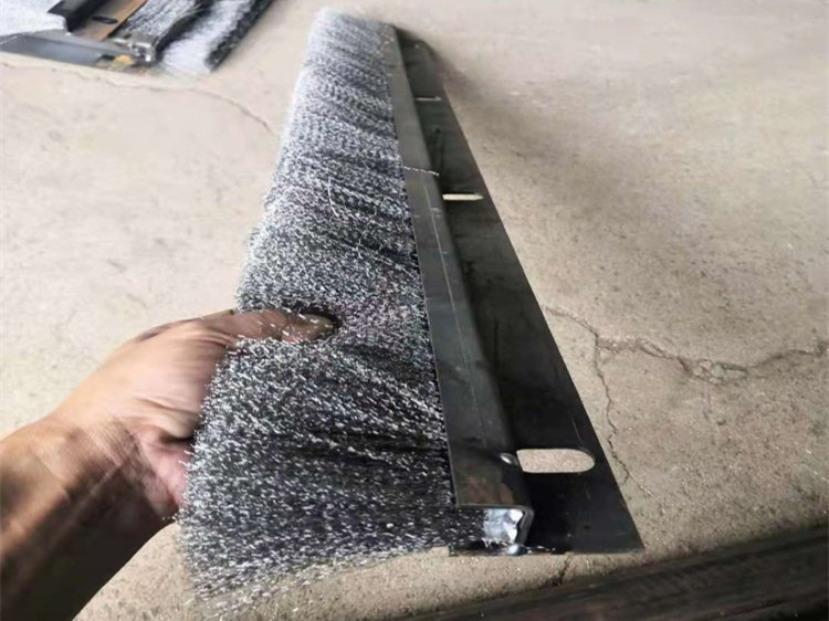 環(huán)冷機(jī)臺(tái)車(chē)密封鋼刷